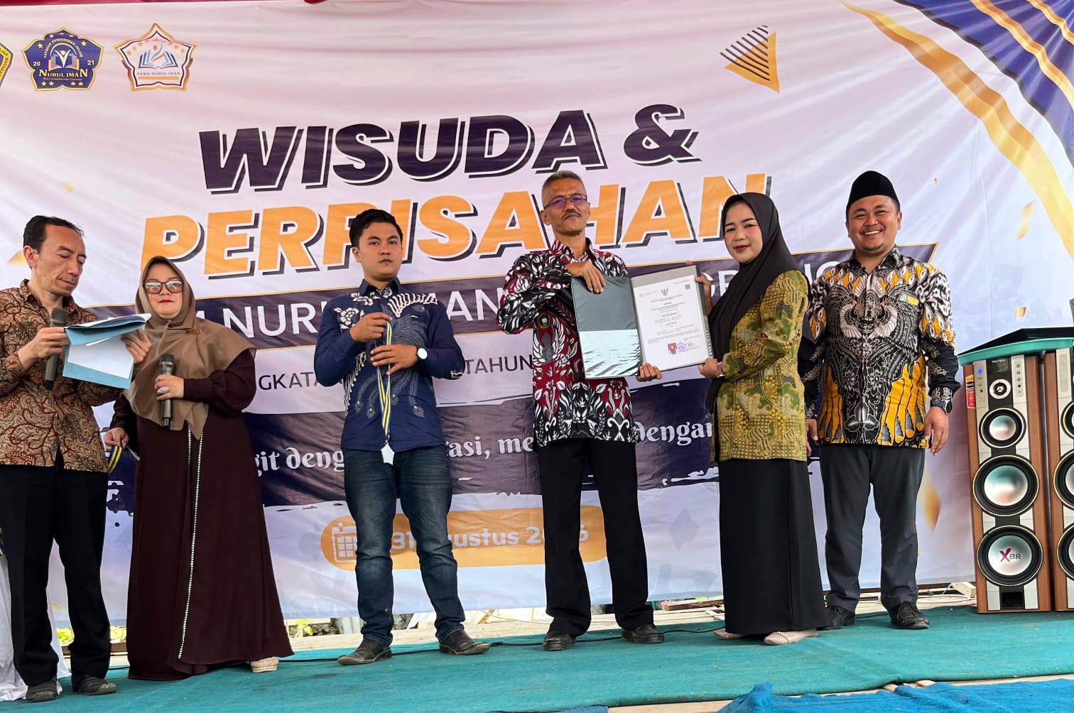 Wisuda Perdana PKBM Nurul Iman Bayongbong Garut, Jadi Momentum Cetak Lulusan Berkualitas