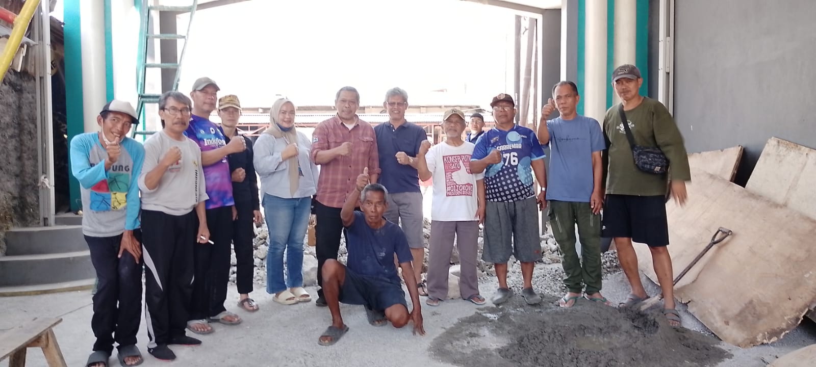 Warga RW 09 Rancaekek Kencana Gotong Royong Benahi Lingkungan, ini penjelasan Ketua RW Wiganjar